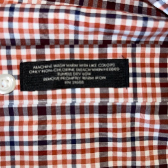 NWT: JoS A. Bank plaid button down shirt Sz. L - Picture 6 of 7